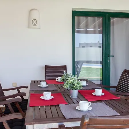 Villaantonia Private Huge Heated Pool And Super Fast Wifi * Playa Blanca (Lanzarote)