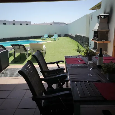 Villaantonia Private Huge Heated Pool And Super Fast Wifi